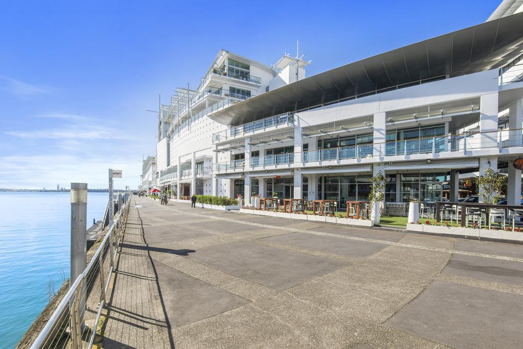 3 Bedroom Penthouse With Fabulous Views Auckland Bagian luar foto