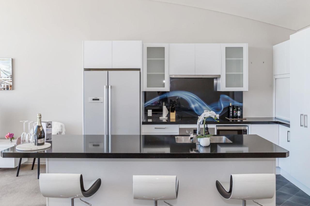 3 Bedroom Penthouse With Fabulous Views Auckland Bagian luar foto