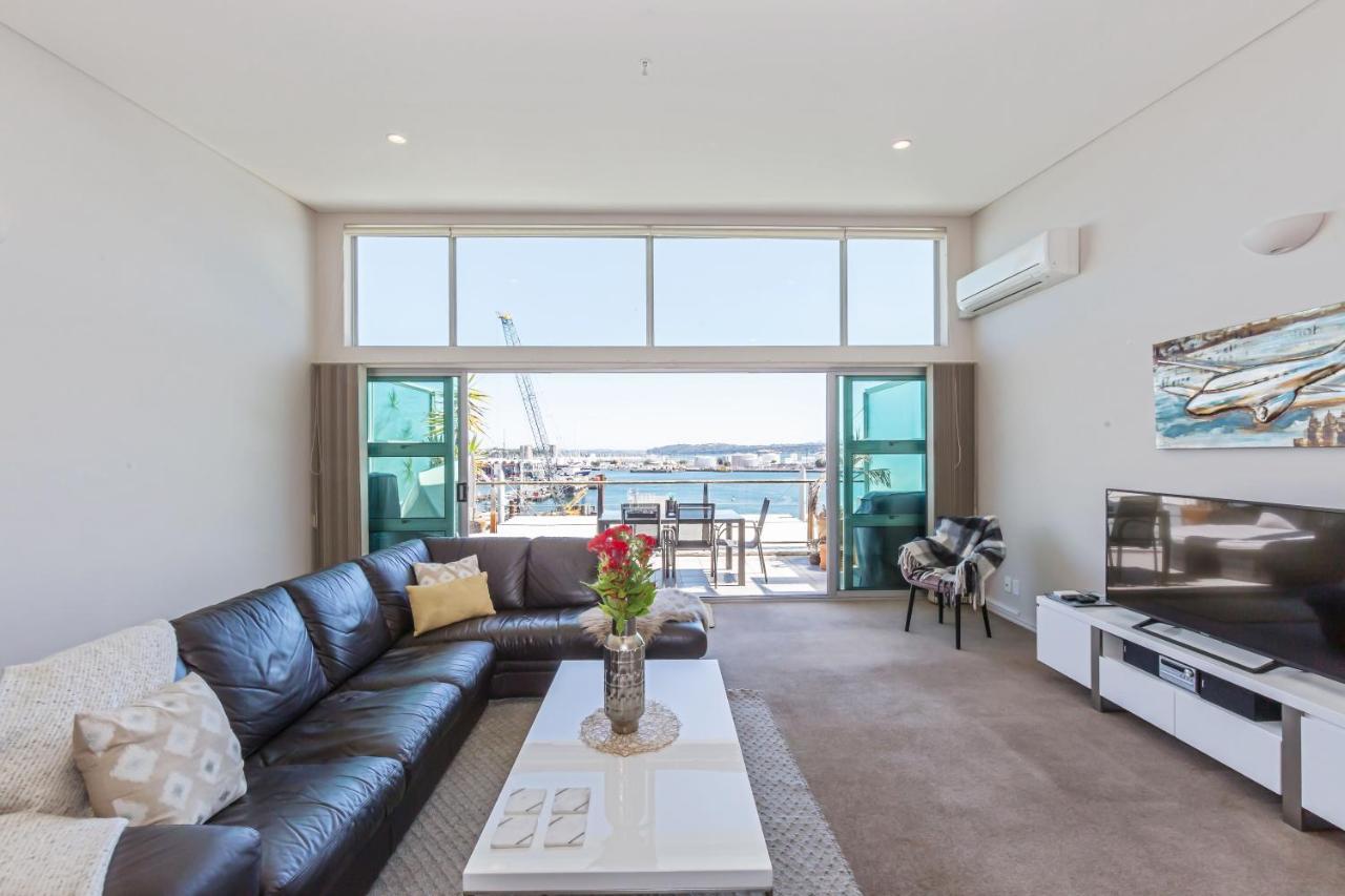 3 Bedroom Penthouse With Fabulous Views Auckland Bagian luar foto