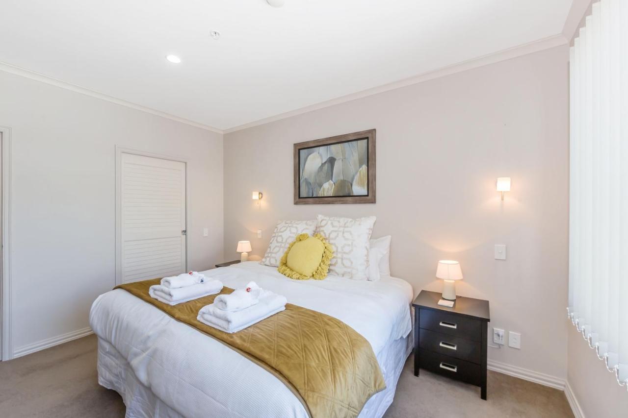 3 Bedroom Penthouse With Fabulous Views Auckland Bagian luar foto